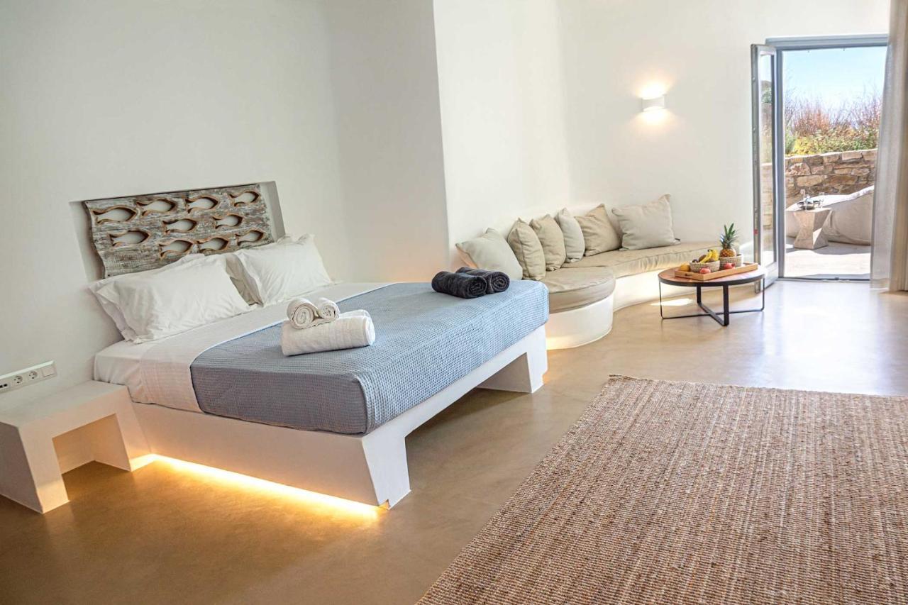 Villa Iakinthos By Mykonian Kazarte Mykonos Town Екстериор снимка